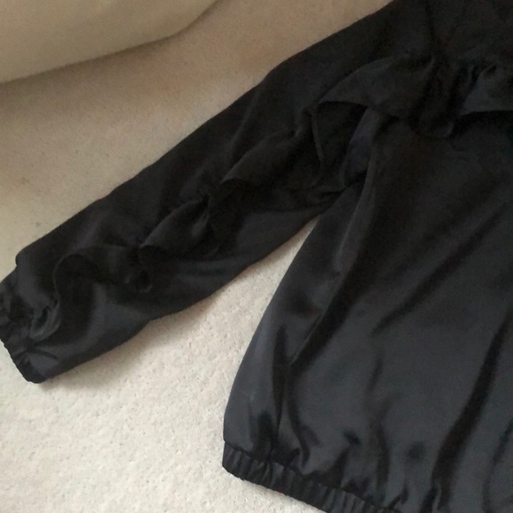 Ruffled Zara bomber jacket ! - Picture 3 of 5